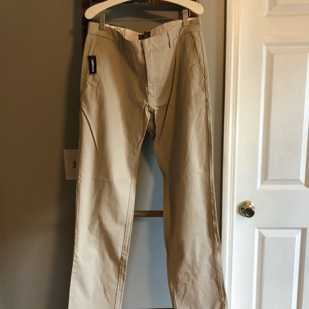 Old Navy Men’s Chinos